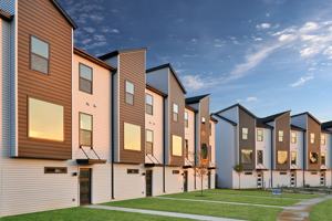 featured image of 3431 Glenbrook Cir S