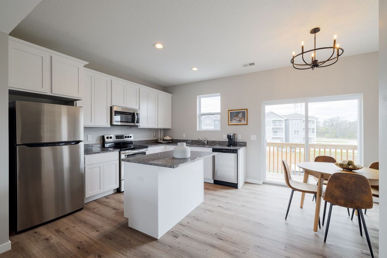 Lamp Rd Glenbrook, LLC - Photo 5 of 21