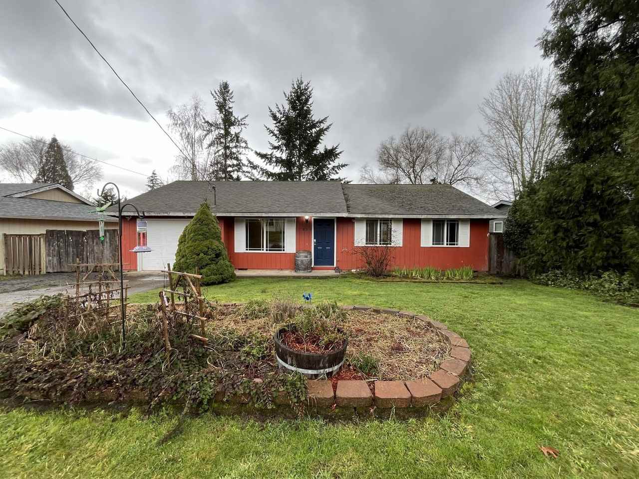 31348 Nw Cottage St - Photo 2 of 35