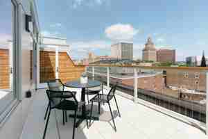 featured image of 579 Broad St