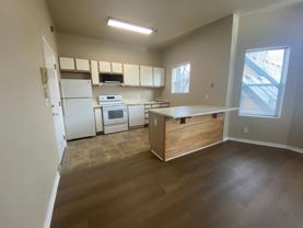 Everett Street Apartments - Photo 1 of 1