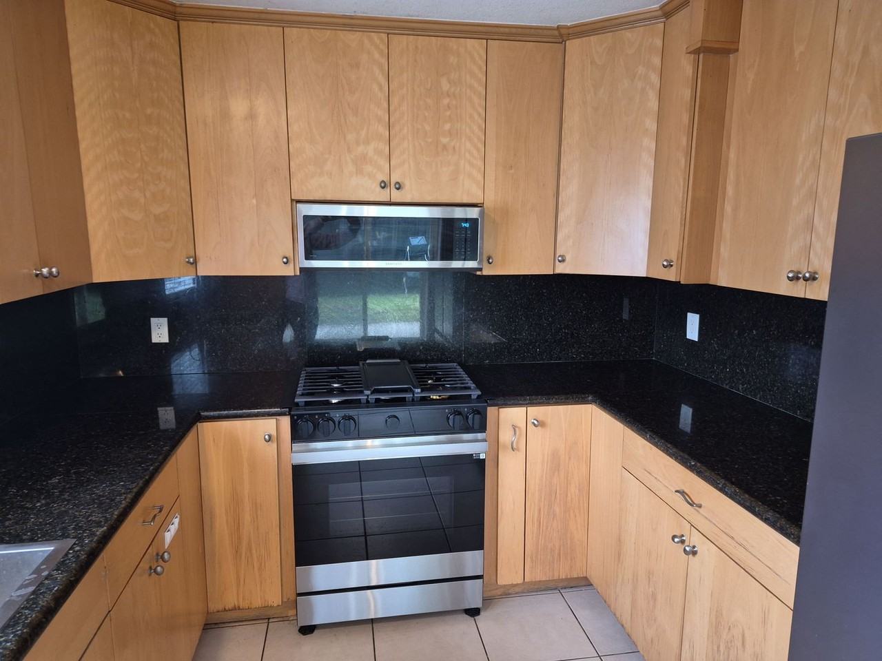 1263 Marjorie Pl - Photo 2 of 30