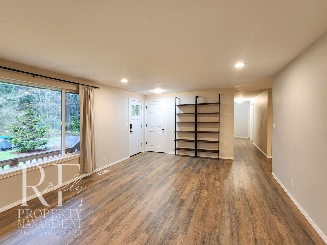 4985 Sunnyslope Rd Sw - Photo 2 of 35