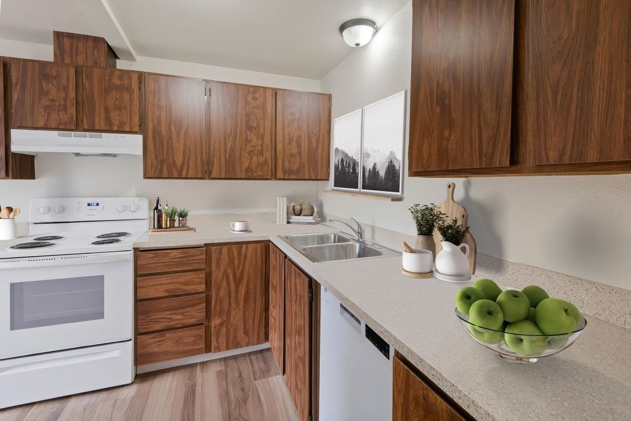 Perla Apartments - Photo 6 of 6