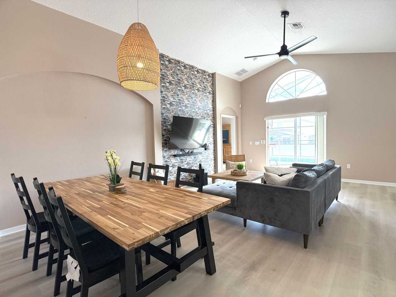 353 Kensington Dr - Photo 7 of 31