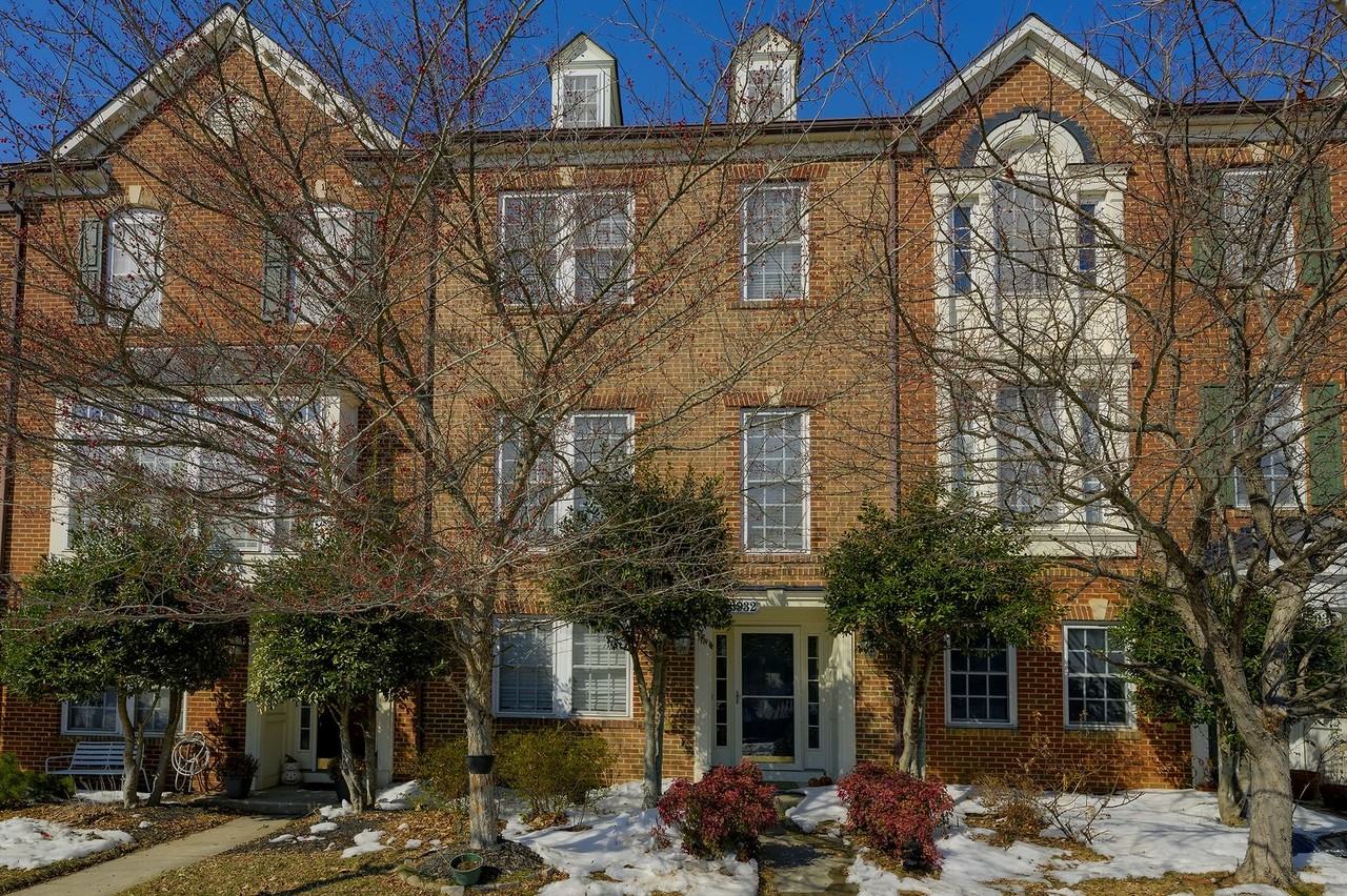 3932 Shawfield Ln - Photo 2 of 50