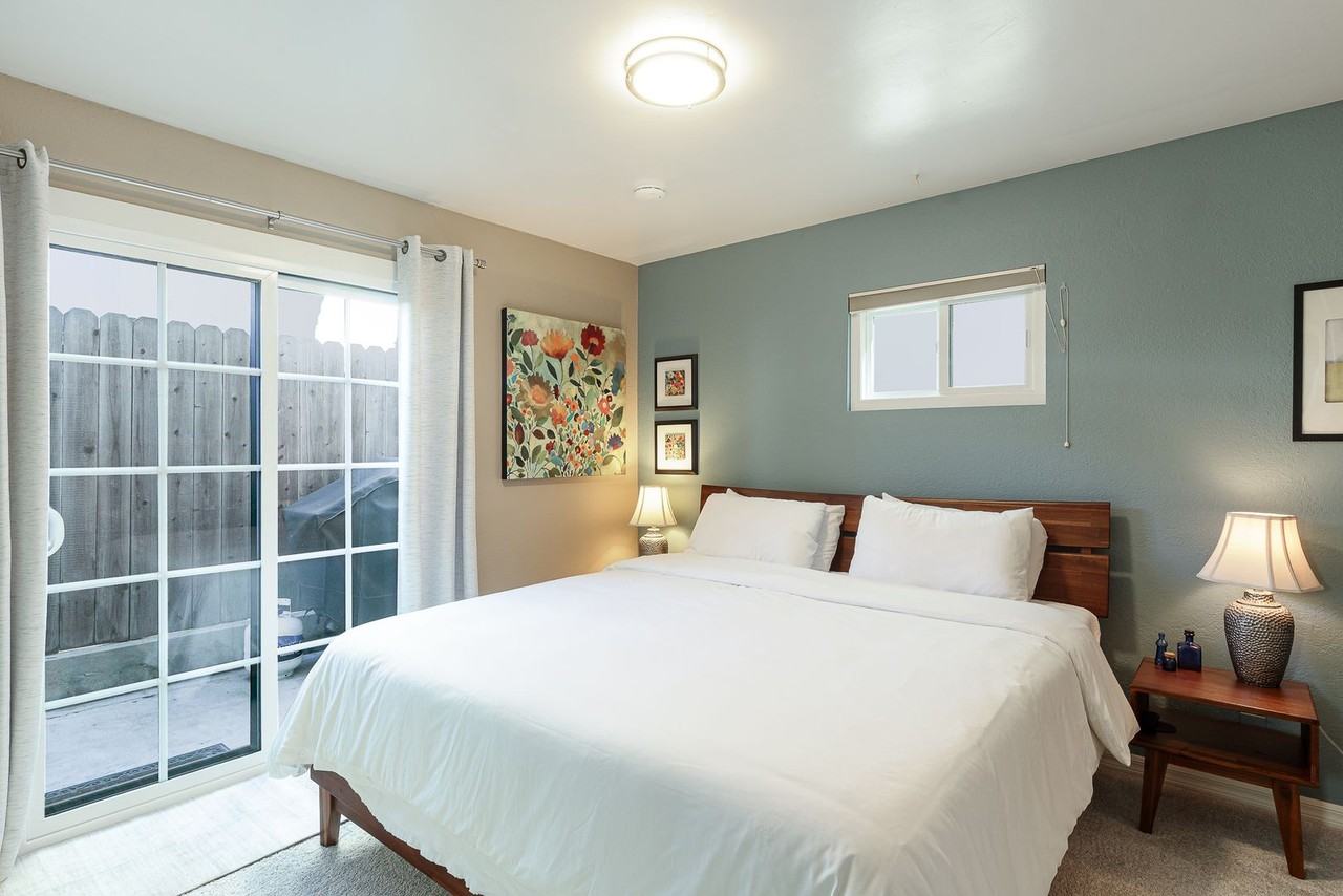 337 Highland Dr - Photo 3 of 28