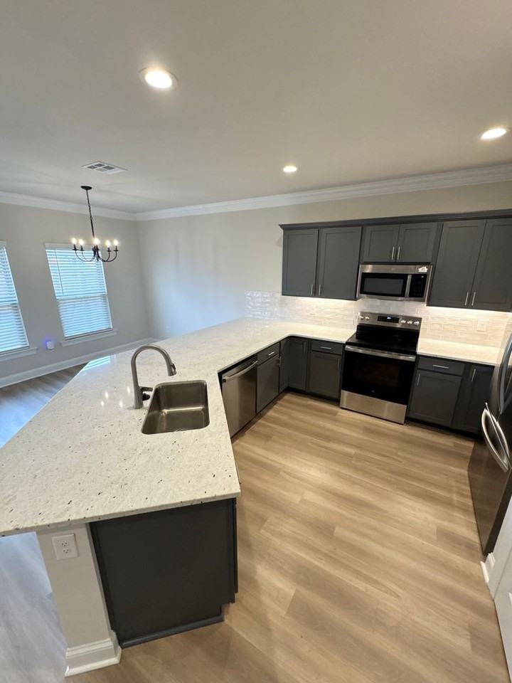 11 Venecia Ct - Photo 3 of 9