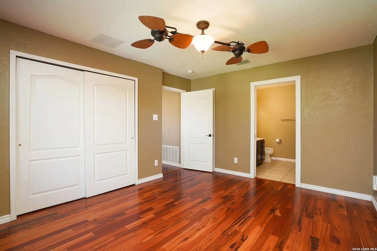 631 Sanderling - Photo 5 of 18