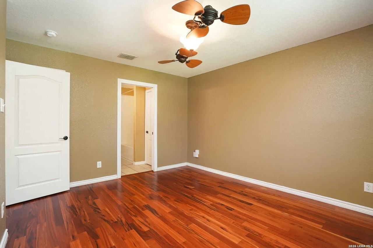 631 Sanderling - Photo 6 of 18