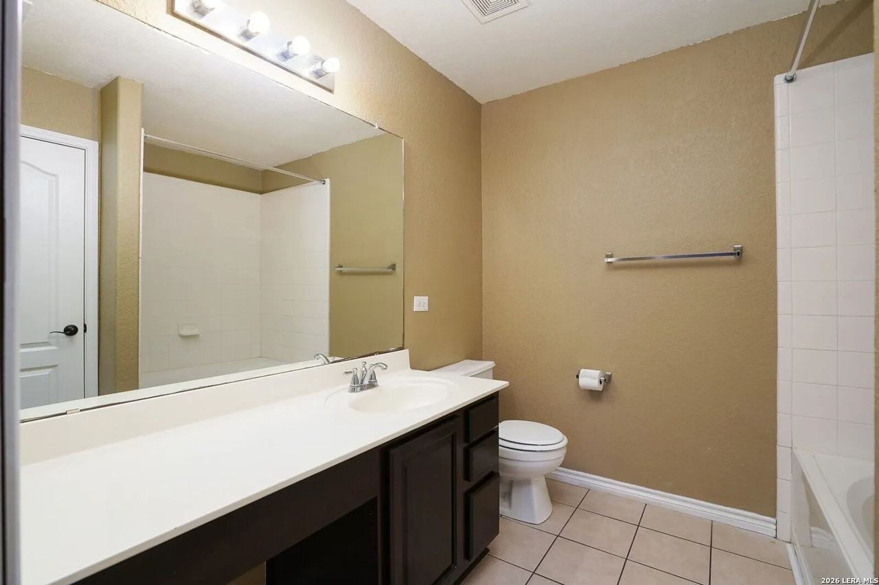 631 Sanderling - Photo 7 of 18