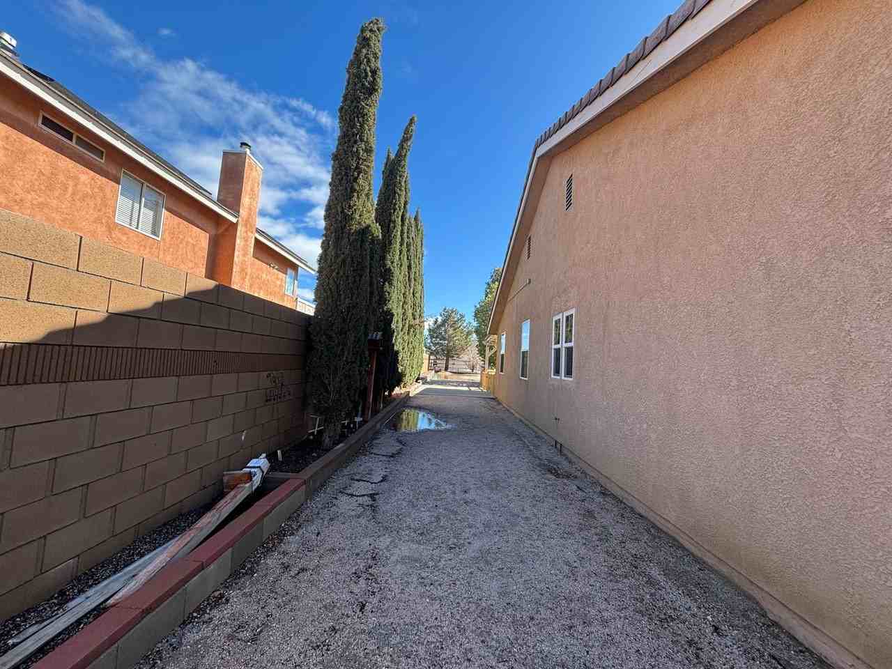 42704 23rd St W - Photo 3 of 22