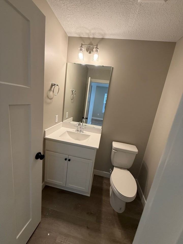 8873 Granite Ct - Photo 6 of 19