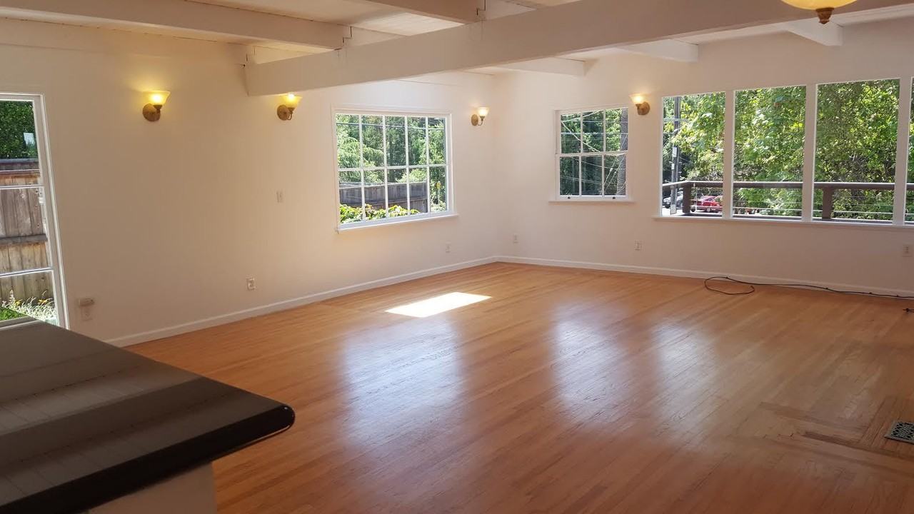 2415 Eunice St - Photo 4 of 30