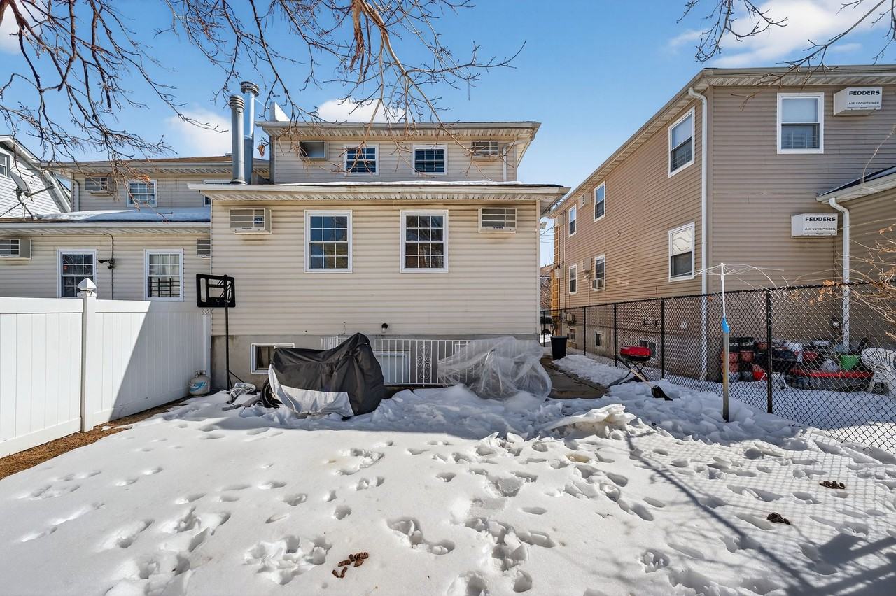 147-20 226th St - Photo 2 of 50