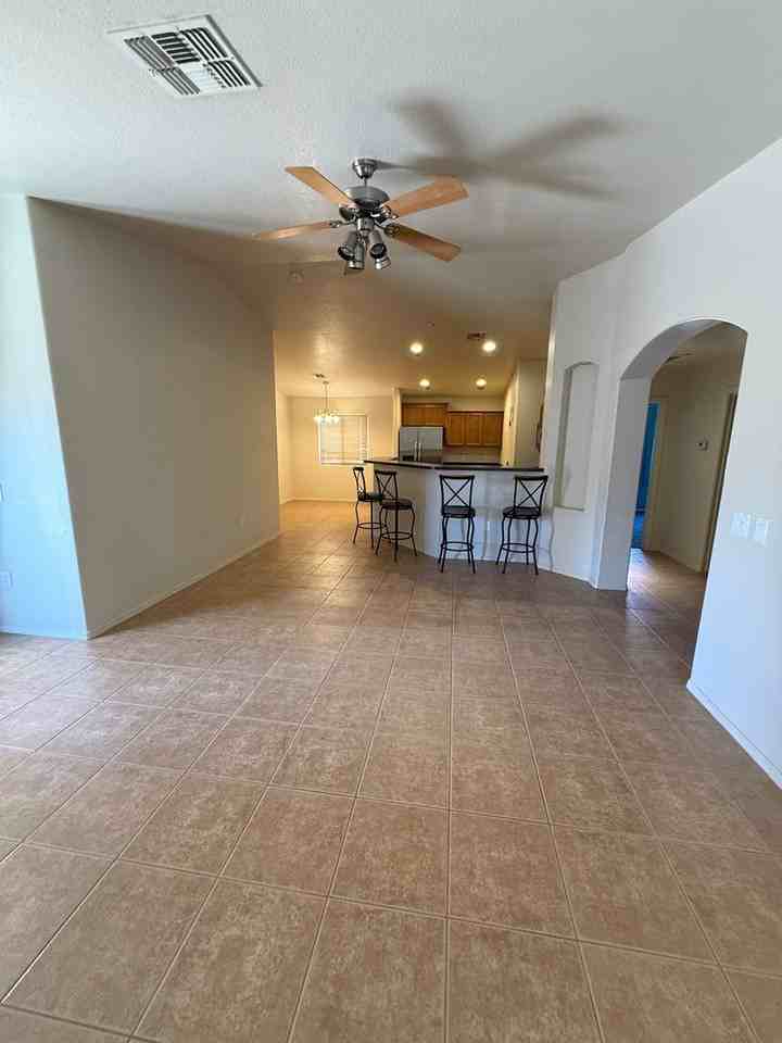 3388 Zion Ct - Photo 5 of 13