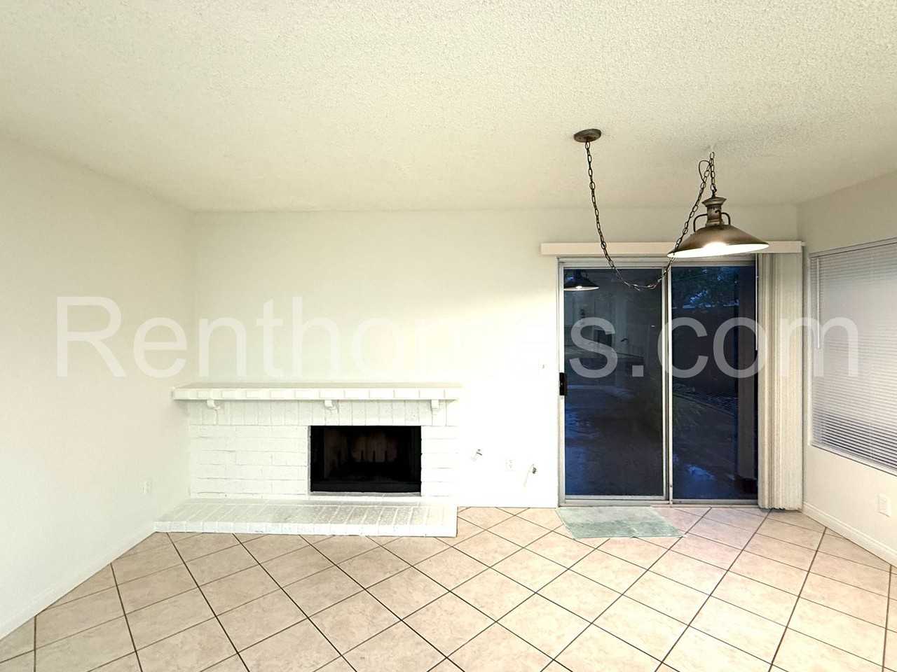 9937 Dauntless St - Photo 7 of 15