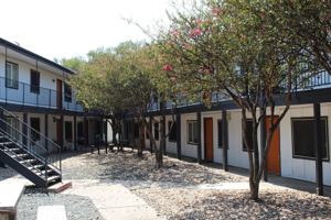 featured image of 6103 Manor Rd