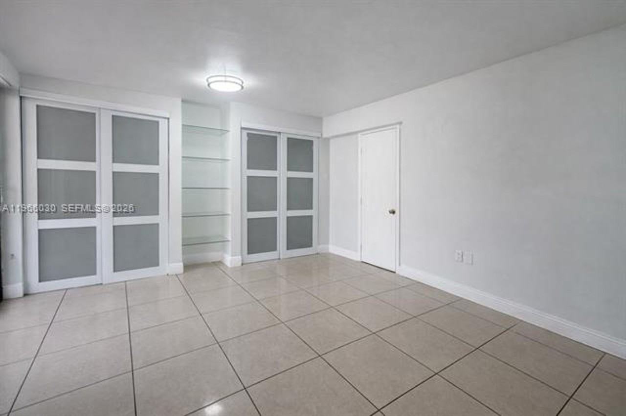 550 550 SW 115th Ave th 550 - Photo 2 of 12