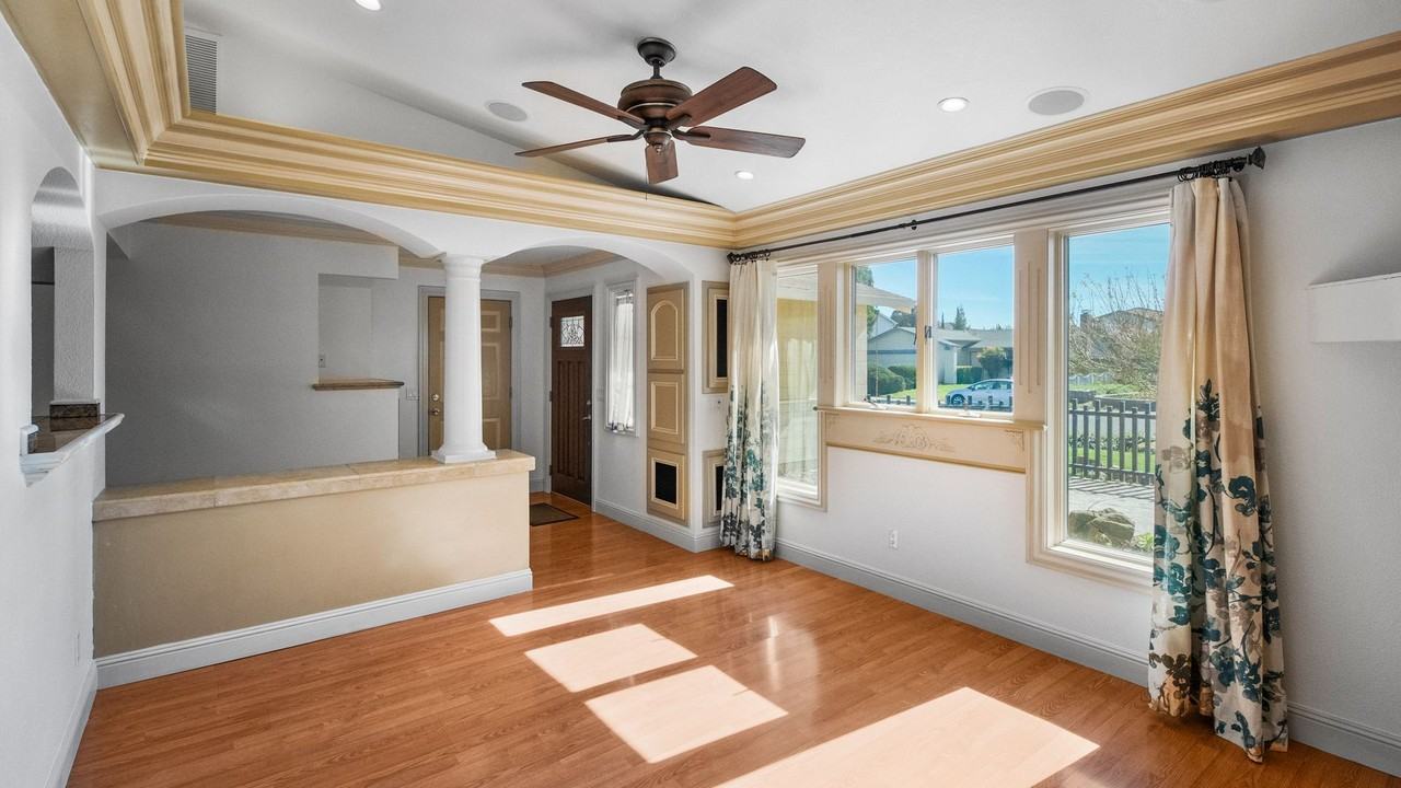 161 Somerville Dr - Photo 5 of 25