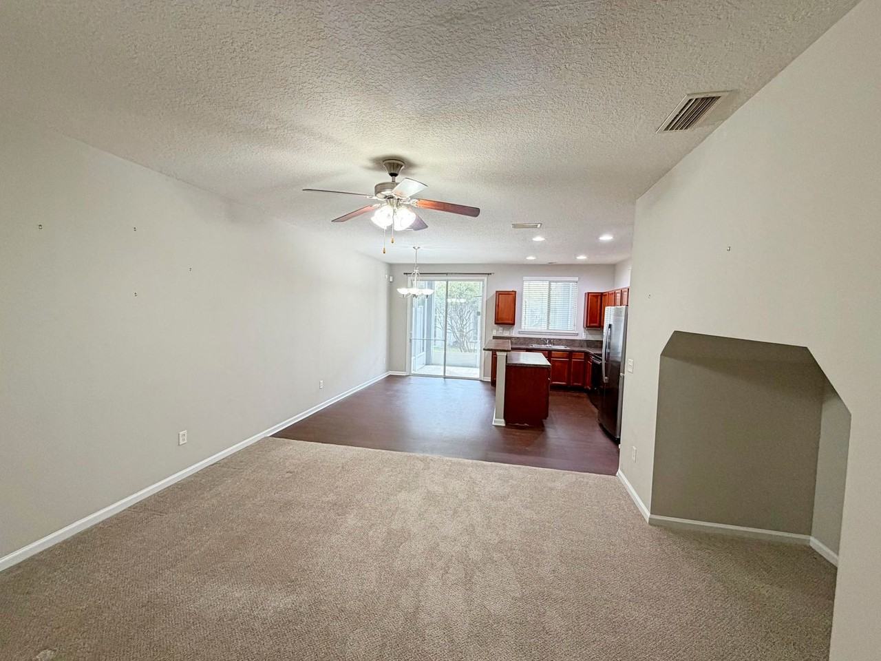 8880 Grassy Bluff Dr - Photo 4 of 21