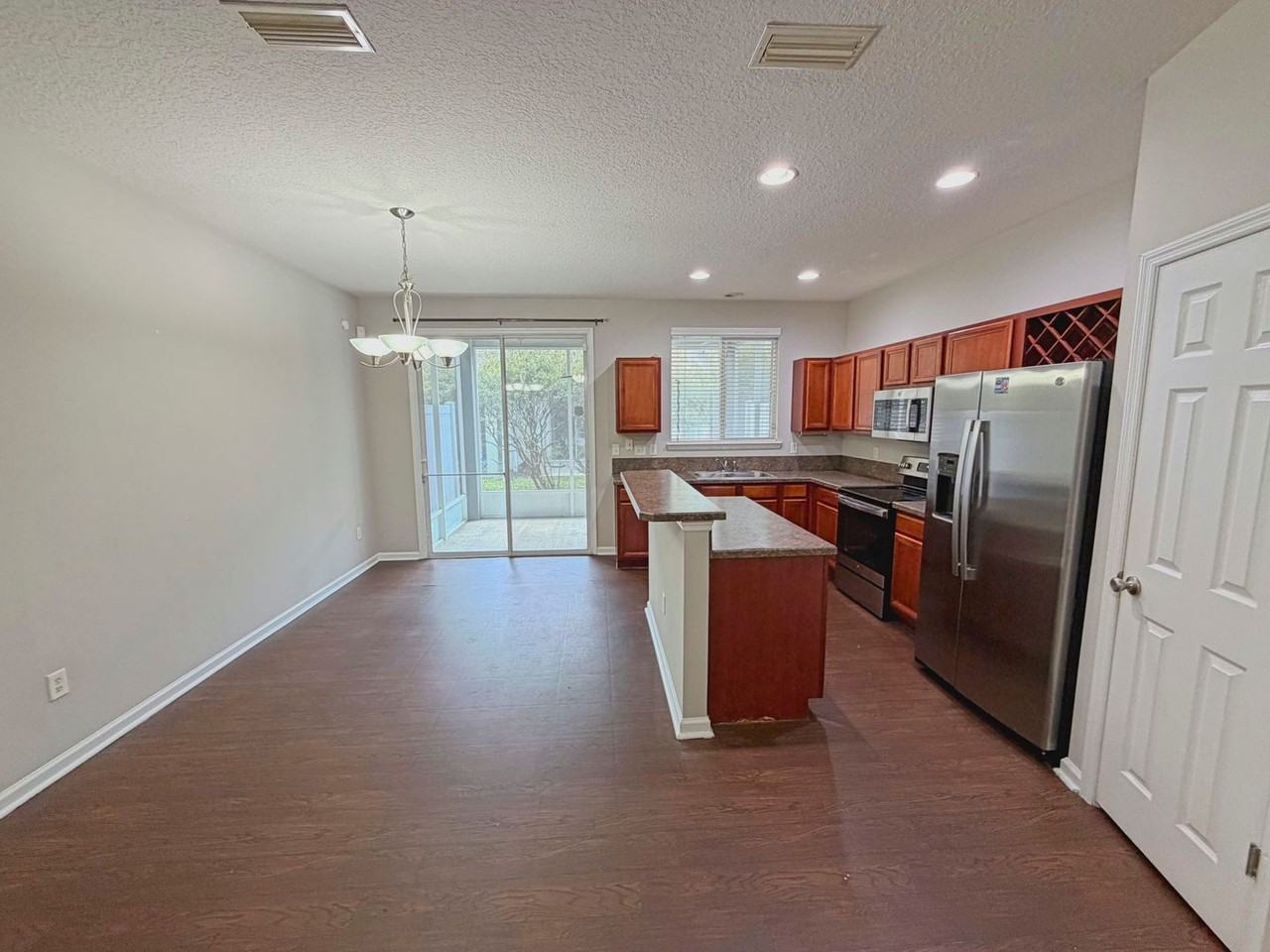 8880 Grassy Bluff Dr - Photo 5 of 21