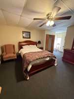 featured image of 603 S Creek Ave