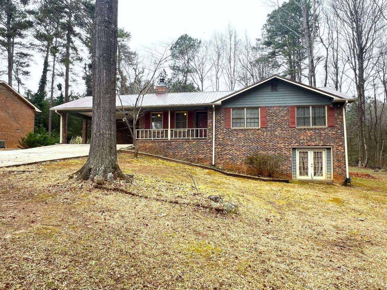 40 Wagon Wheel Dr - Photo 3 of 36