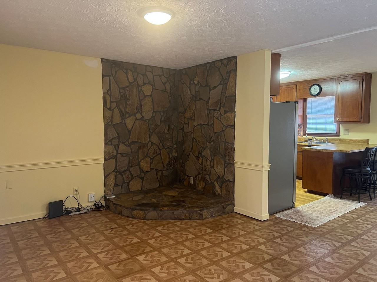 40 Wagon Wheel Dr - Photo 5 of 36