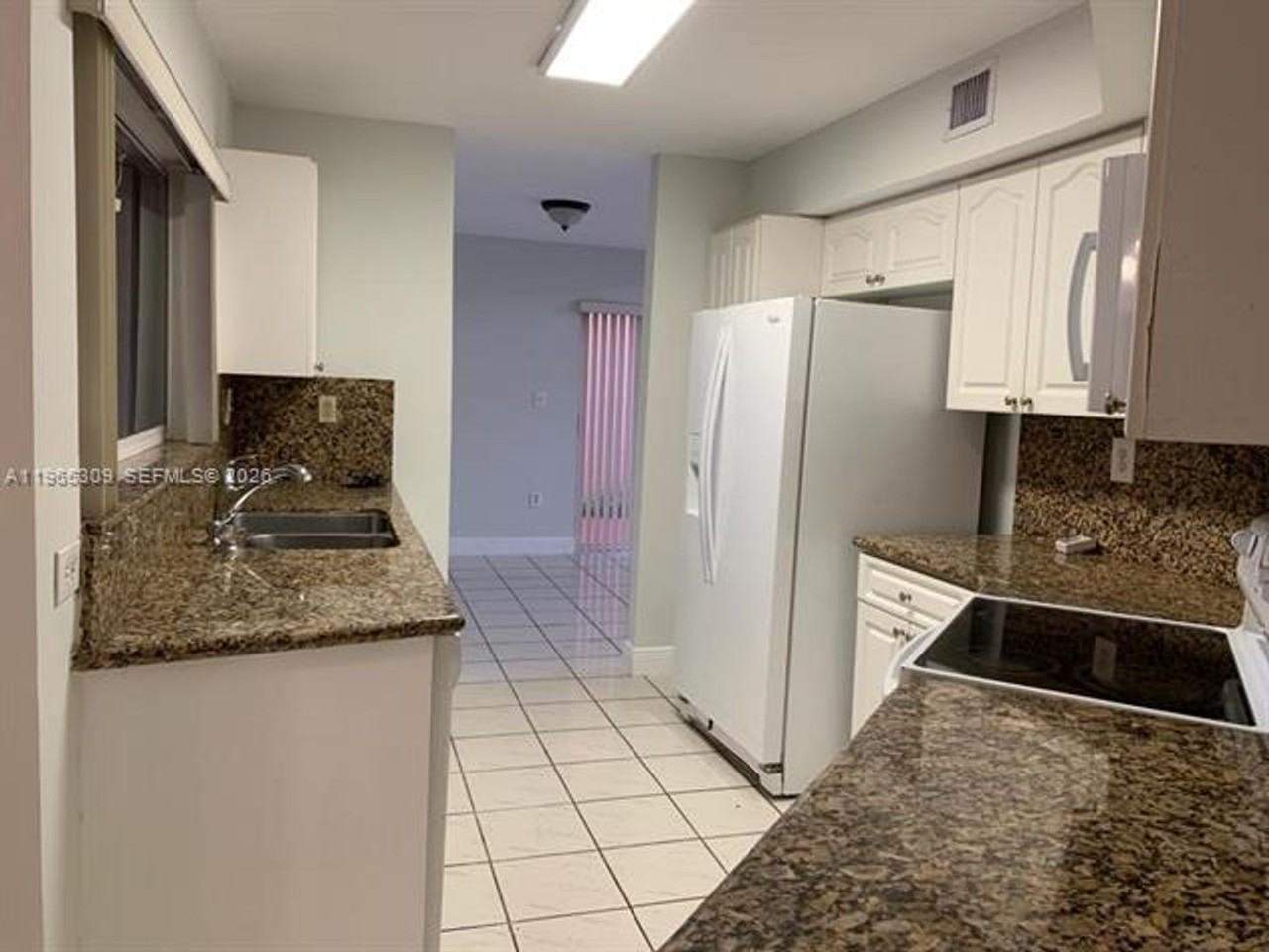 12447 Nw 7th St #0 - Photo 5 of 24