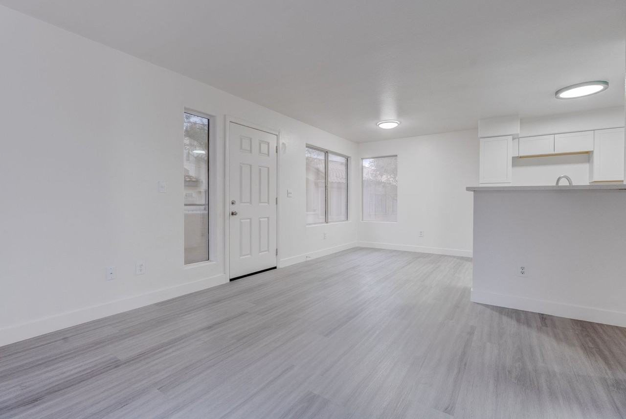 3060 Tarpon Dr #204 - Photo 7 of 32