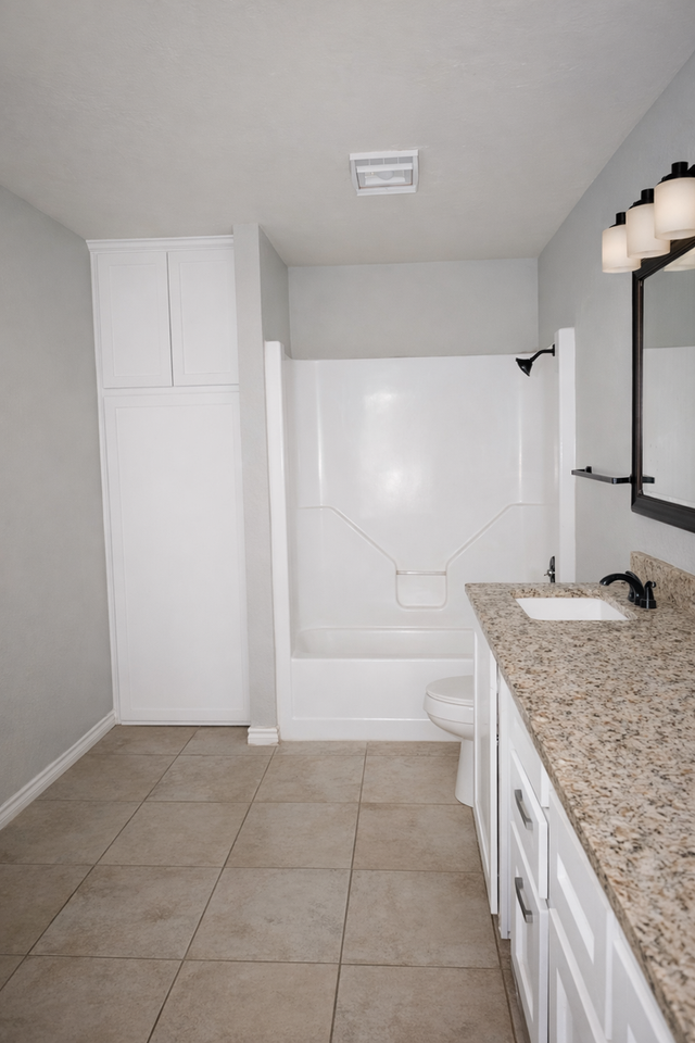 5602 Hillcrest Dr - Photo 6 of 9