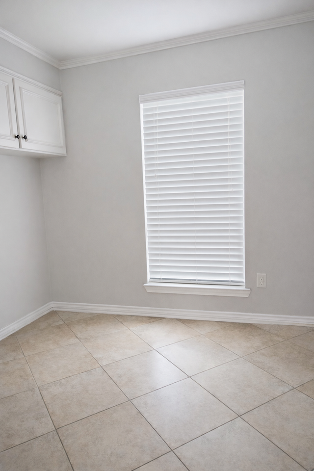 5602 Hillcrest Dr - Photo 7 of 9