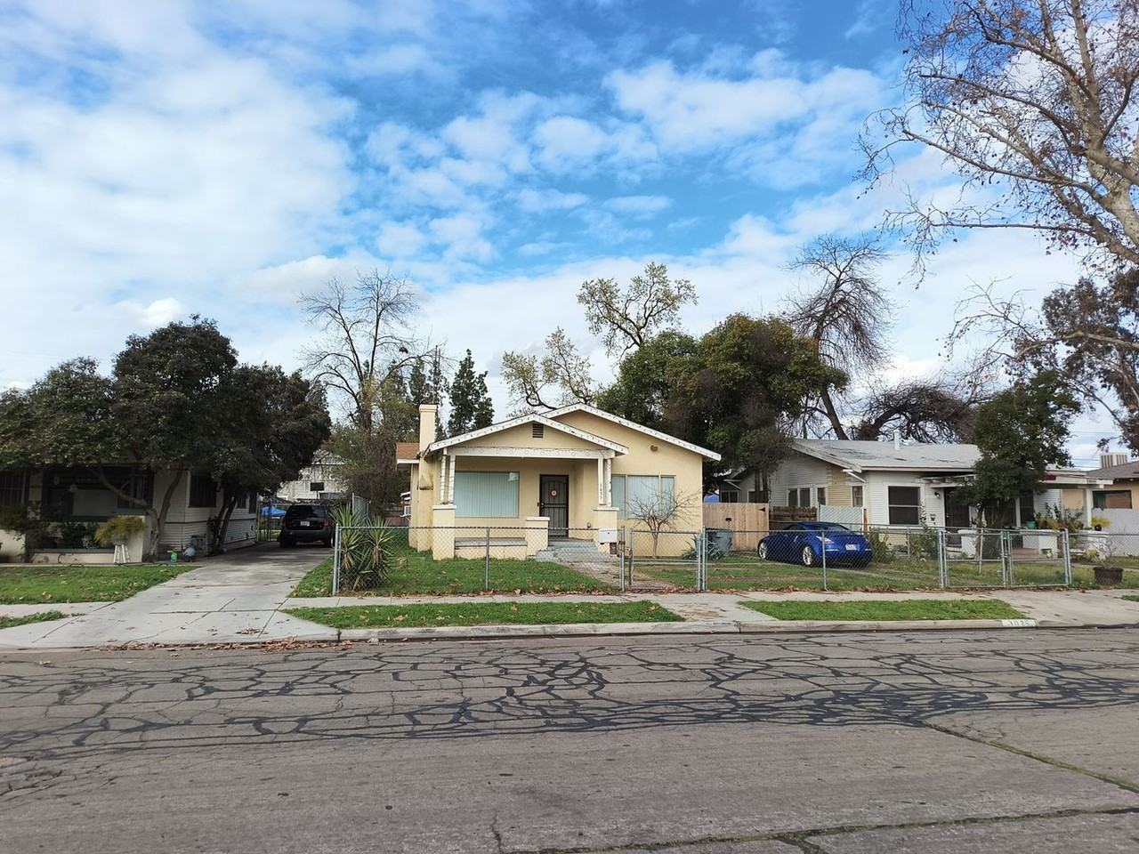 3035 E El Monte Way - Photo 2 of 33