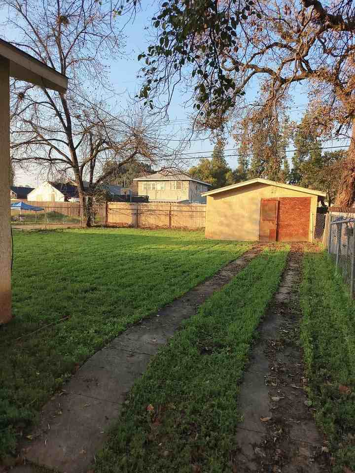 3035 E El Monte Way - Photo 6 of 33