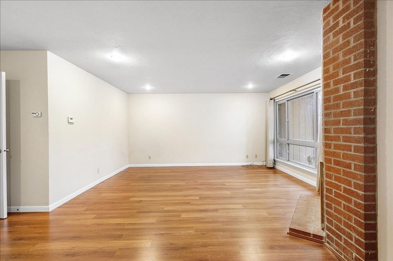 3310 Fir Ave - Photo 3 of 21