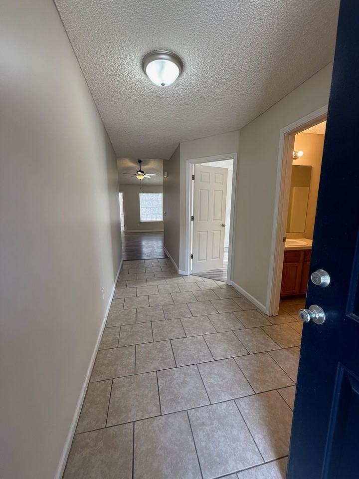 79 Sapalo Dr - Photo 2 of 19