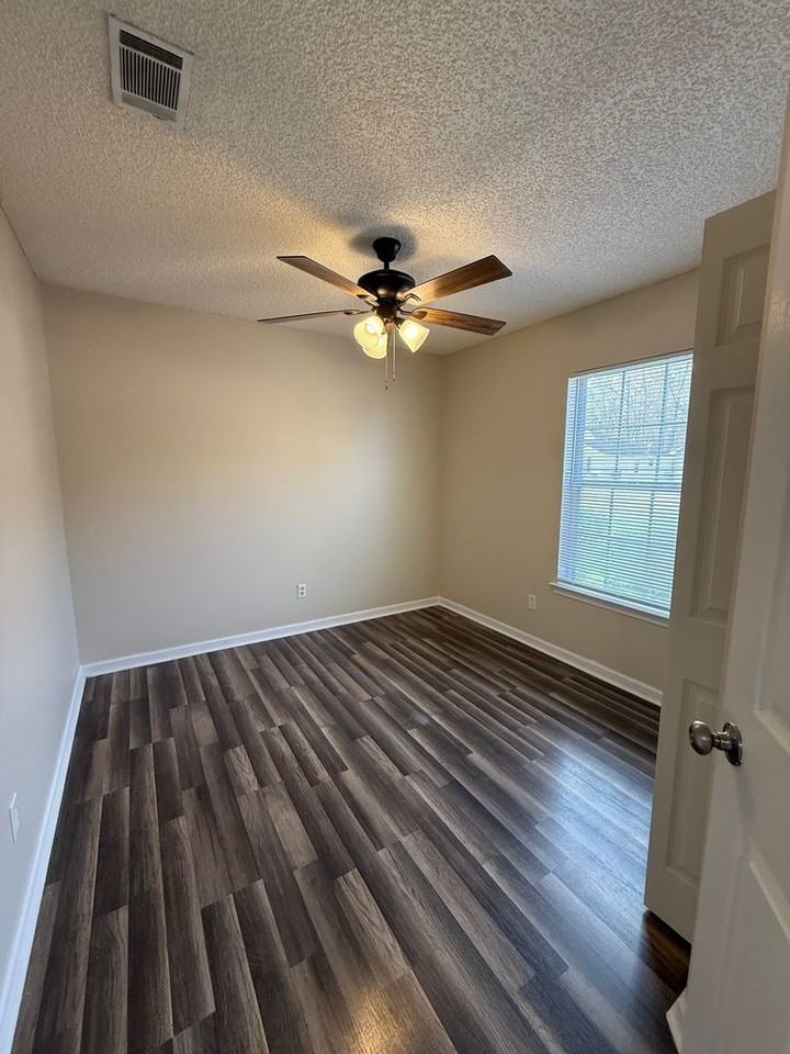 79 Sapalo Dr - Photo 3 of 19