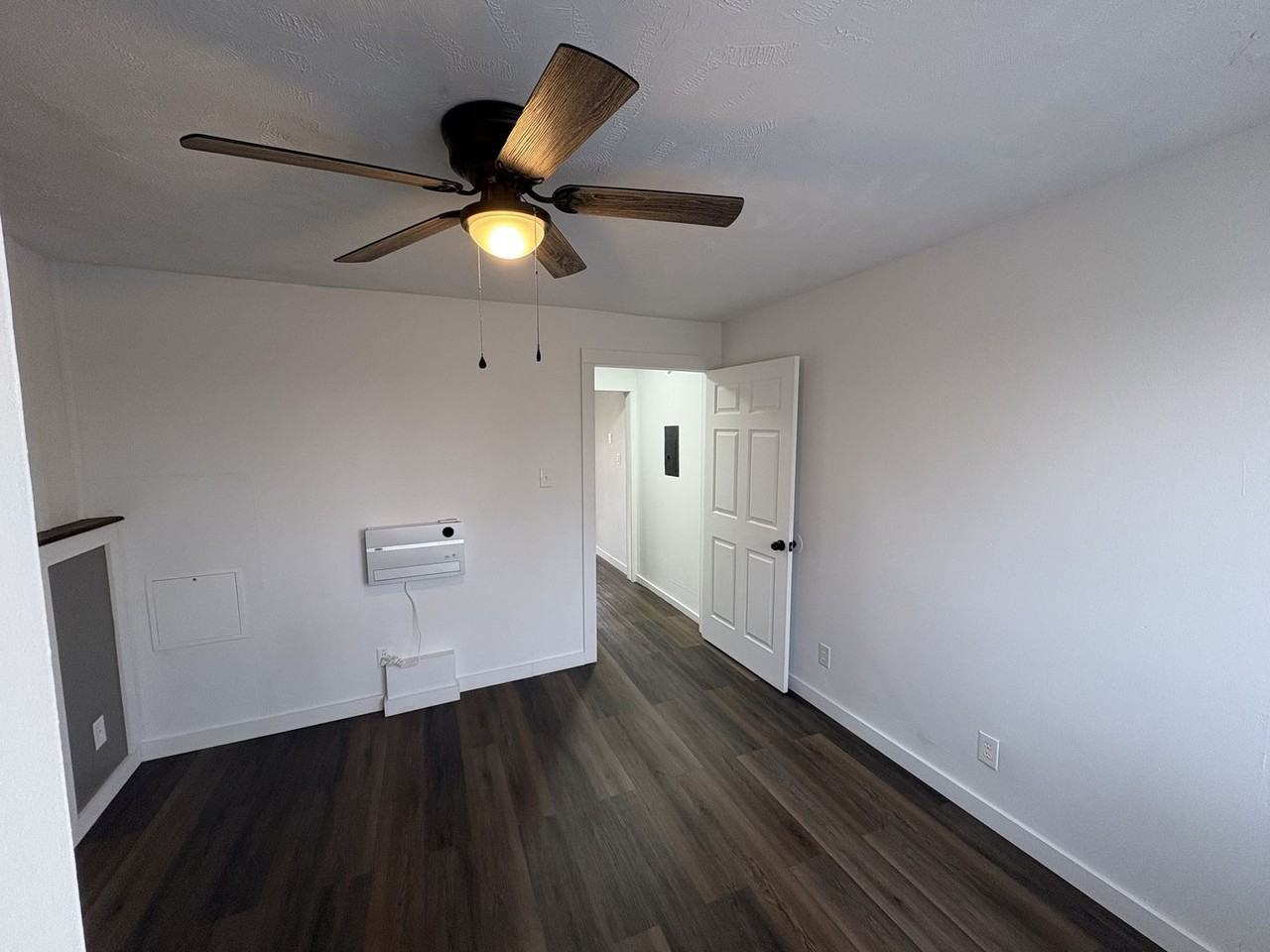 Hillwood Villas - Photo 7 of 28