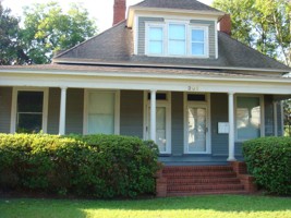 featured image of 205 W Gordon St