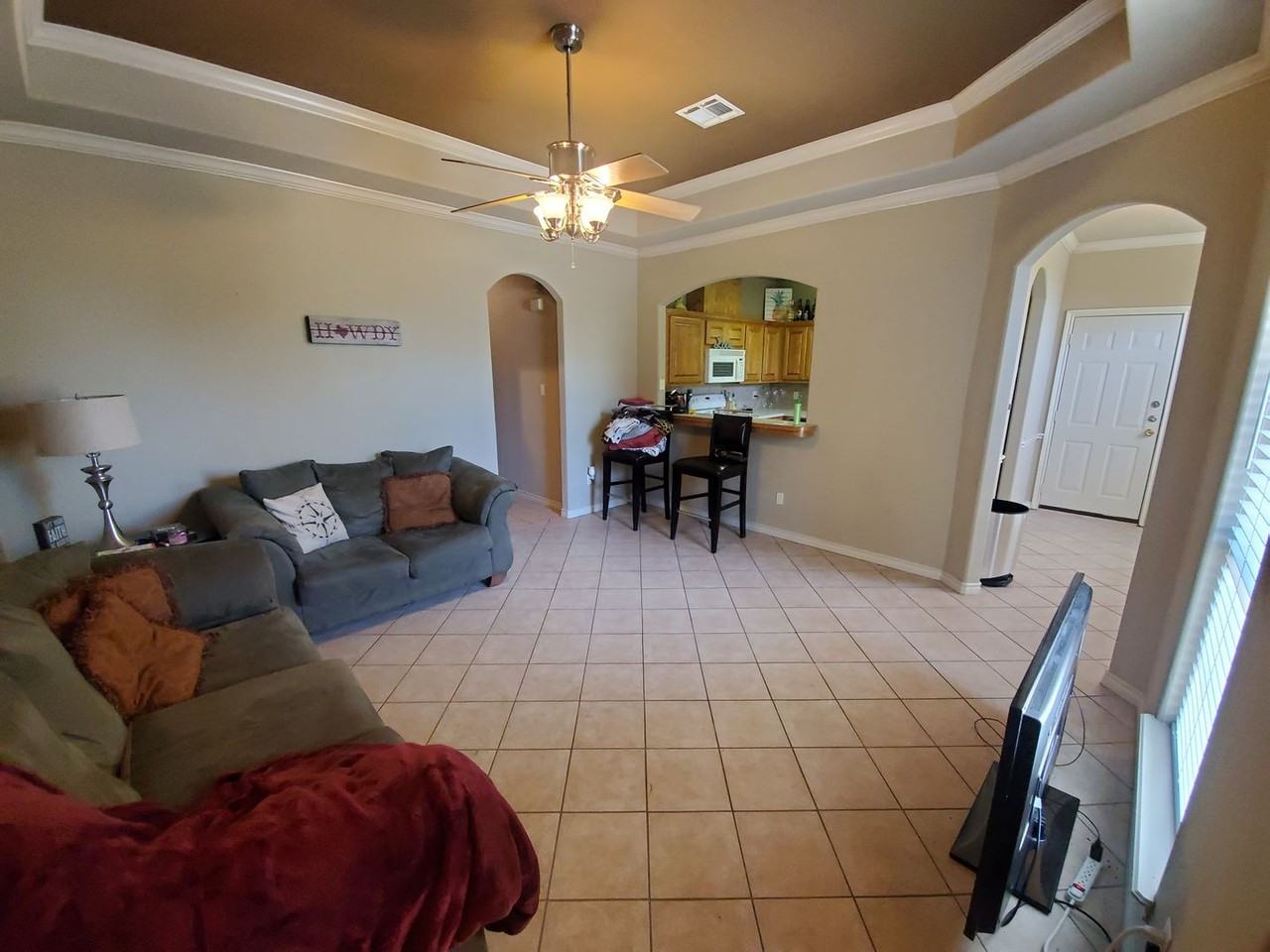 3772 Oldenburg Ln - Photo 3 of 19