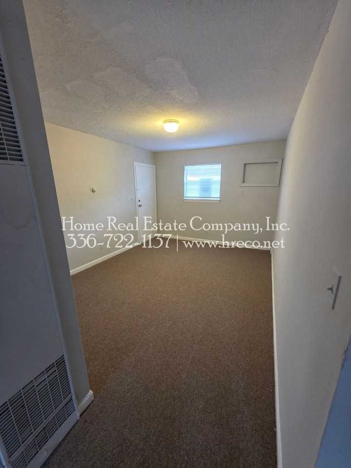 1982 Maryland Ave #C - Photo 6 of 9