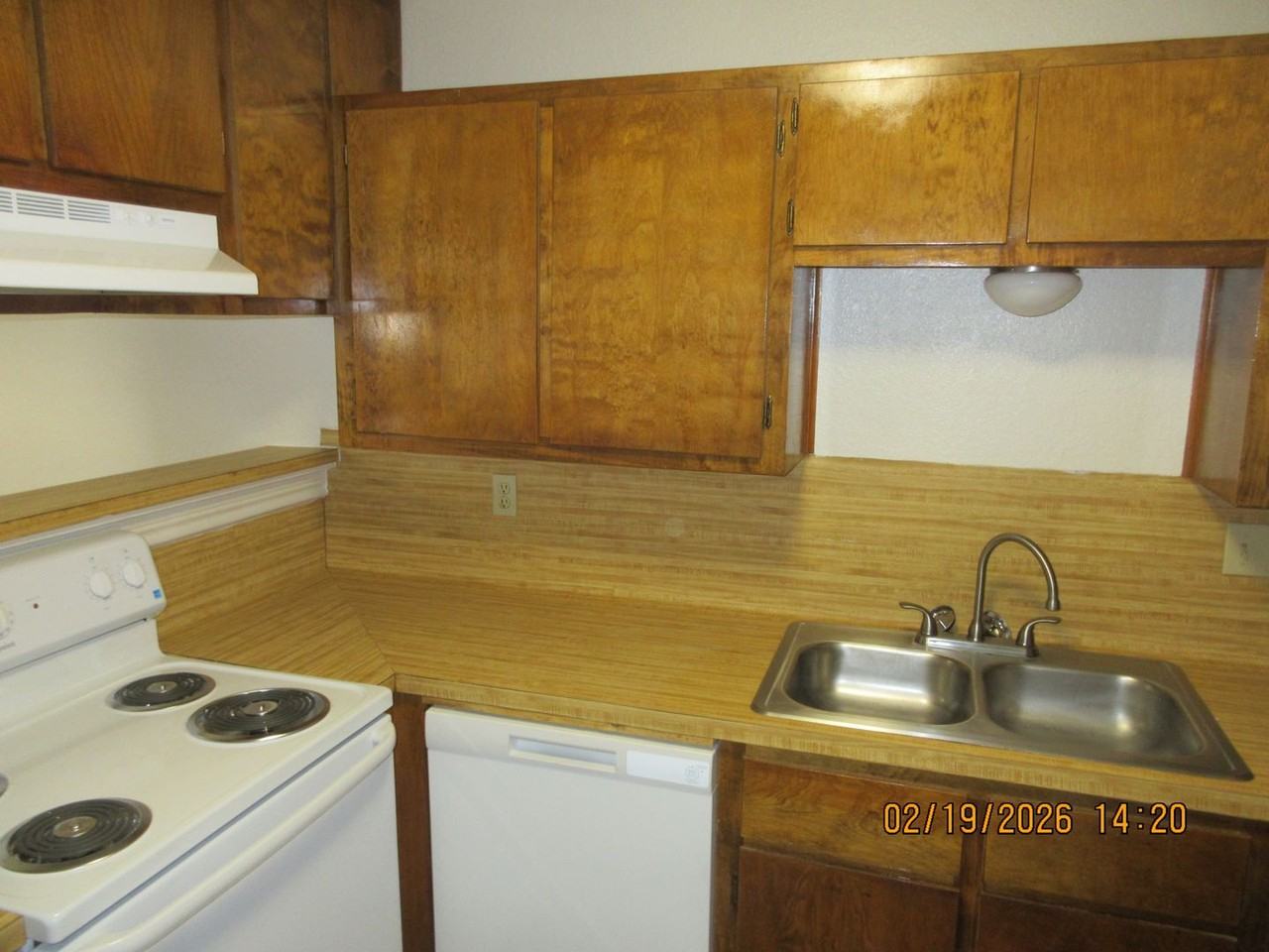 Colonial Plaza Apartments - Photo 7 of 29