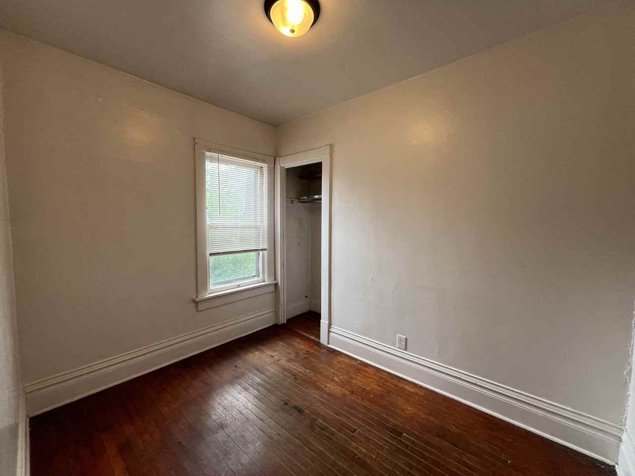 2864-66 N Cramer - Photo 6 of 12