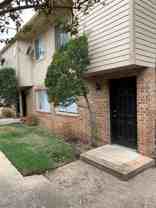 724 S Welch St - Photo 1 of 1