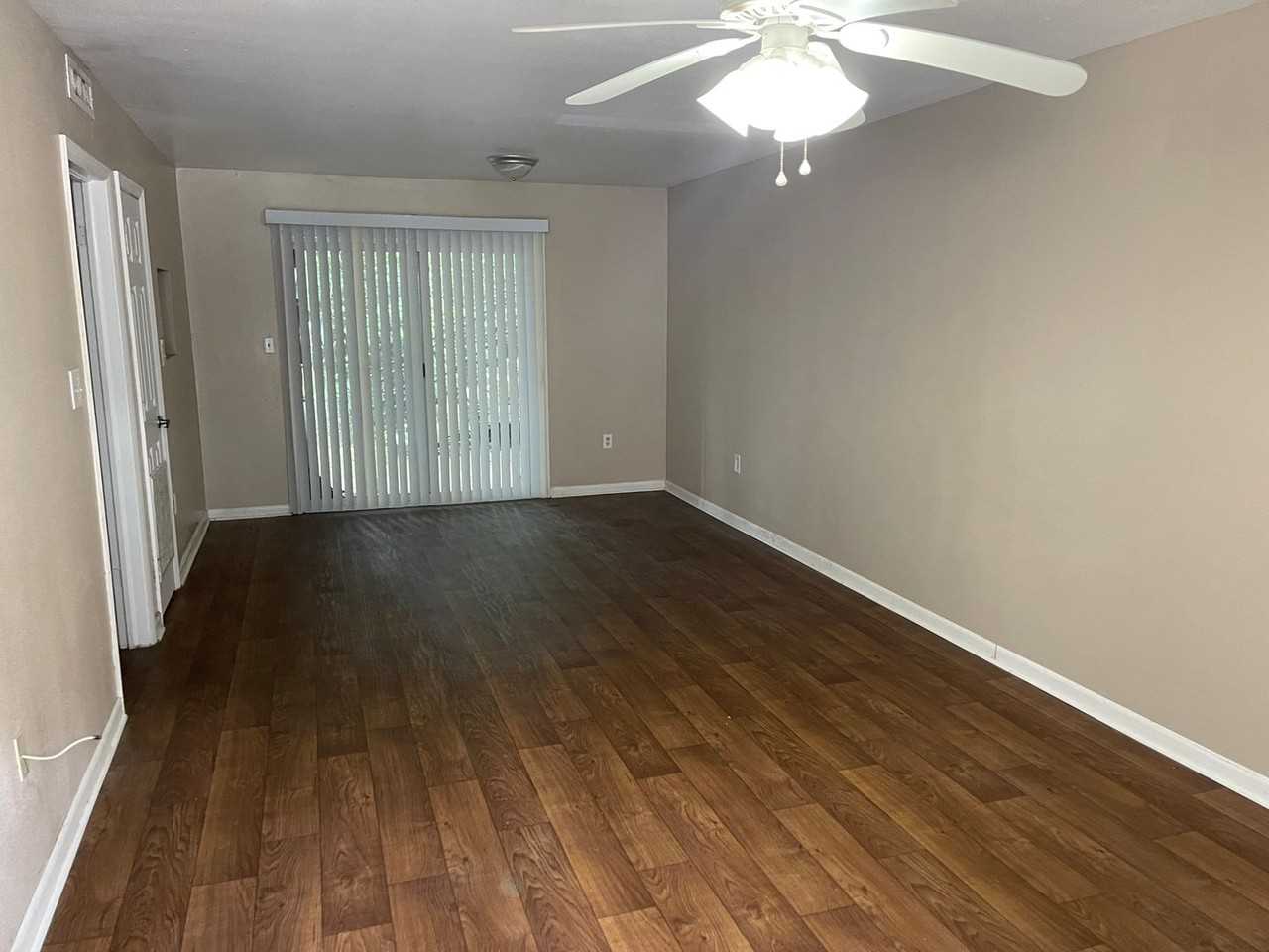 1943 Dawsey St - Photo 7 of 9