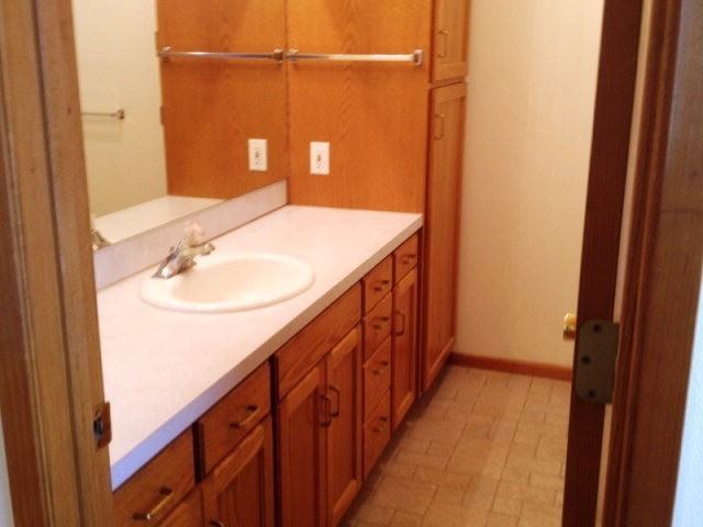 917 Se Marine Dr - Photo 6 of 6