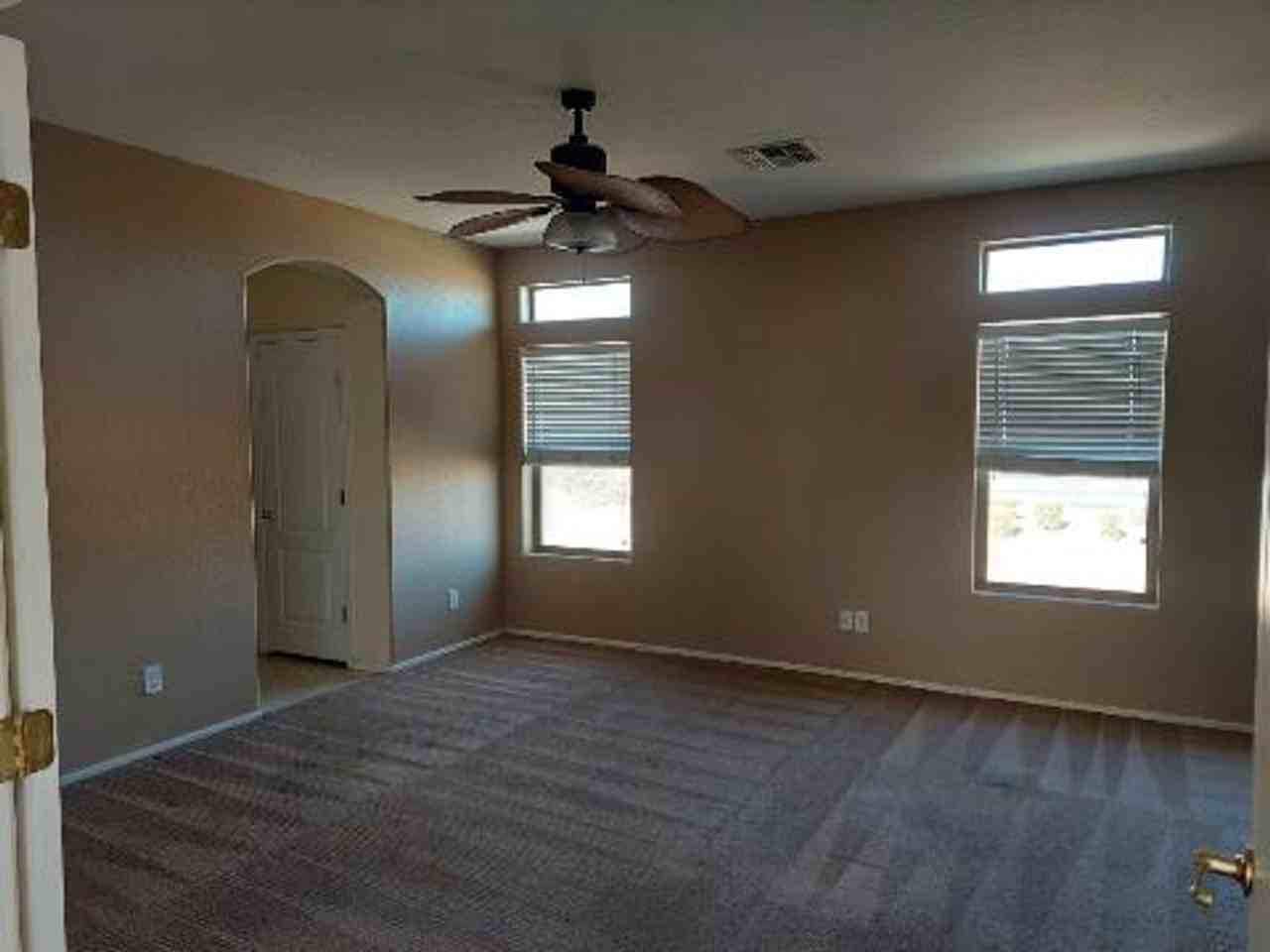 44928 W Zion Rd - Photo 6 of 16