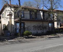 featured image of 825 Mission Sierra Ct