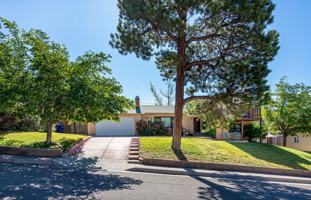 featured image of 420 Spruce St Ne